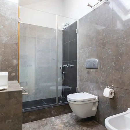 3 Bedroom In *