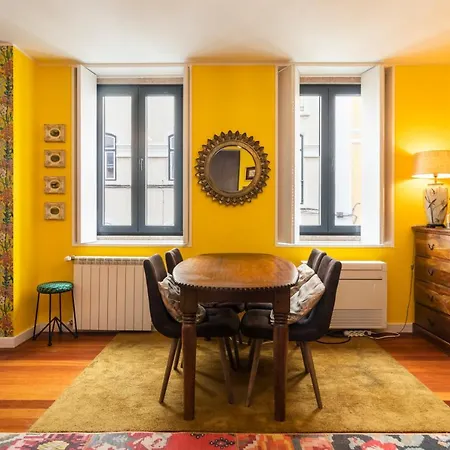 Villa 3 Bedroom In Lisbon