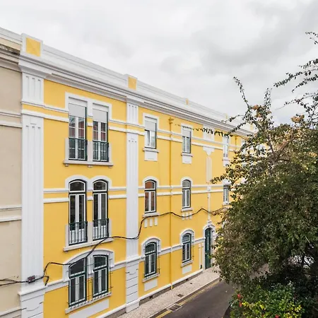 3 Bedroom In Villa Lisbon