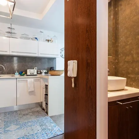 3 Bedroom In *