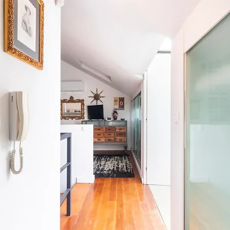 3 Bedroom In Villa Lisbon